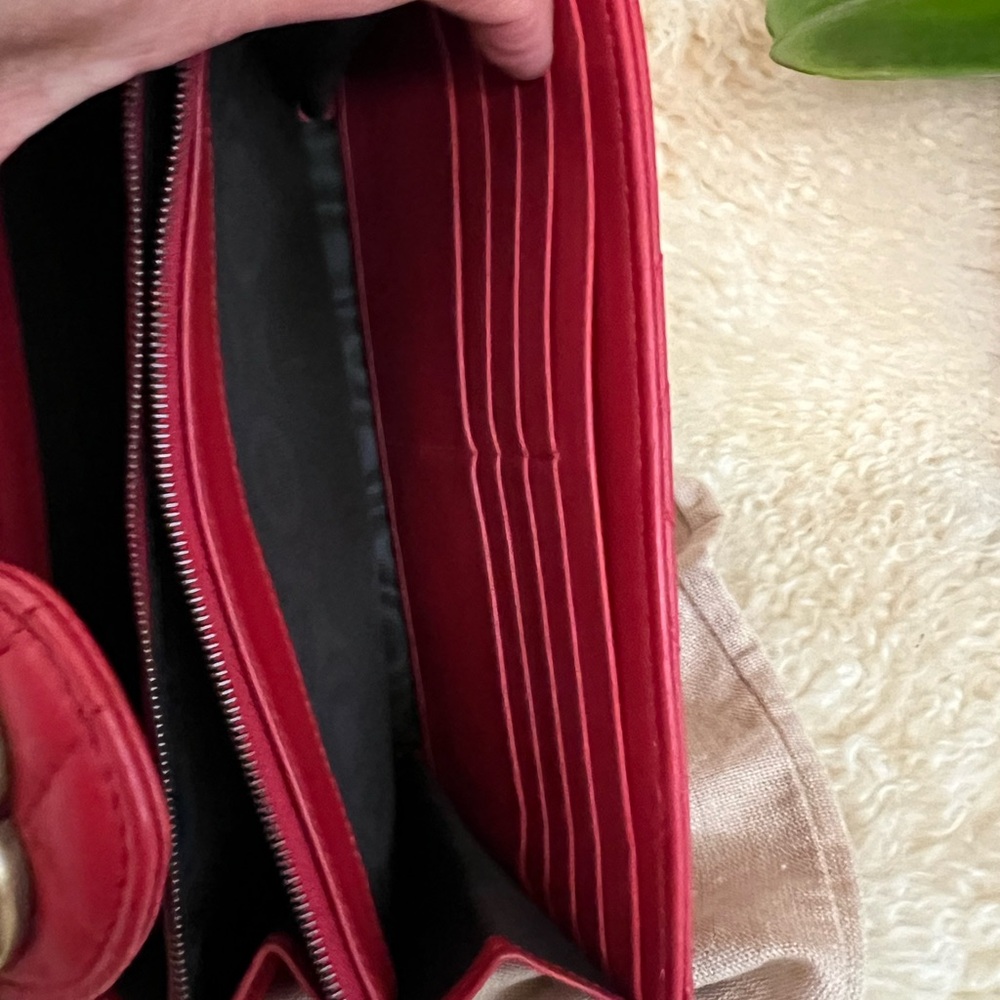 Gucci GG Marmont Matelassé wallet on chain - Picture 13 of 14